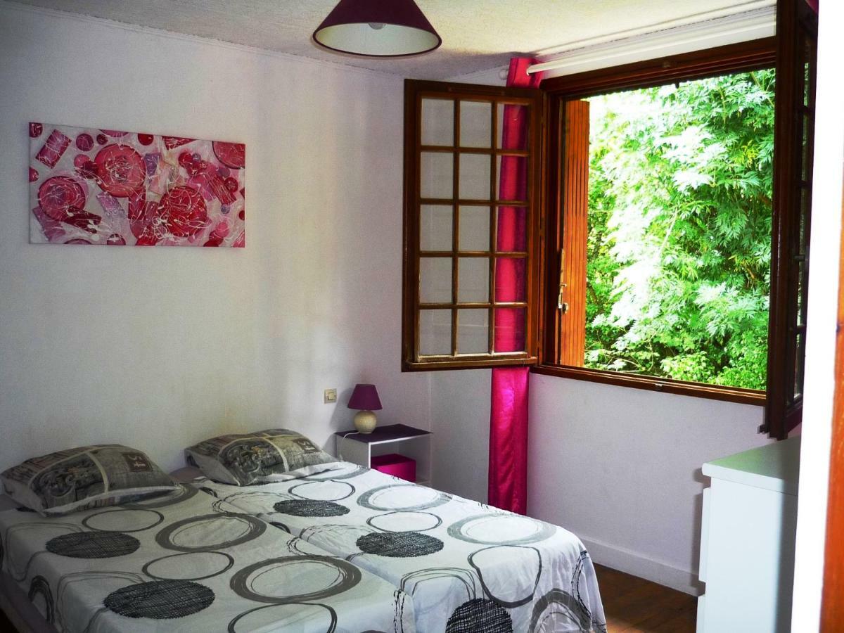 Holiday home La Martiniere - Au Cours Du Ruisseau *